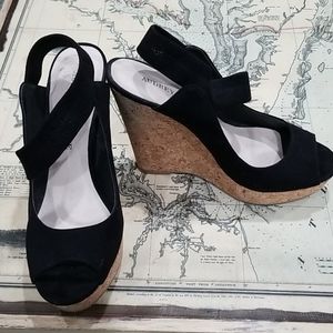 Audrey Brooke Wedges